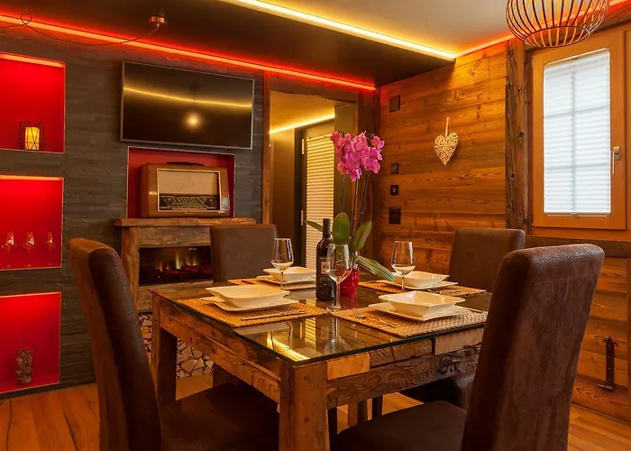 Schnapskeller 木屋 采尔马特