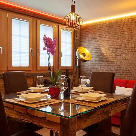 Schnapskeller شاليه زيرمات